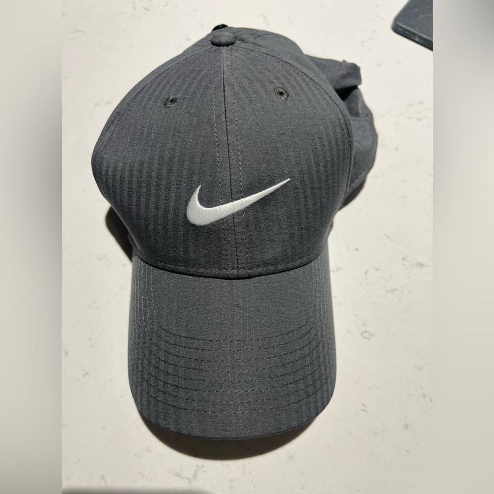 Men’s Nike Legacy 91 Golf Hat - grey - NWT